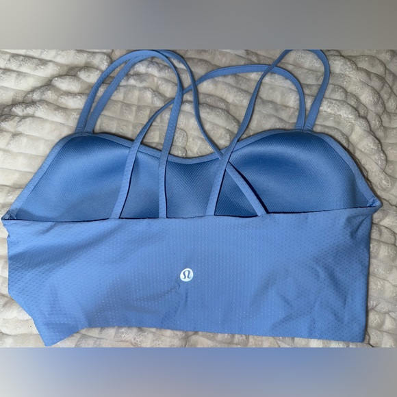 Lululemon bra - Picture 3 of 4
